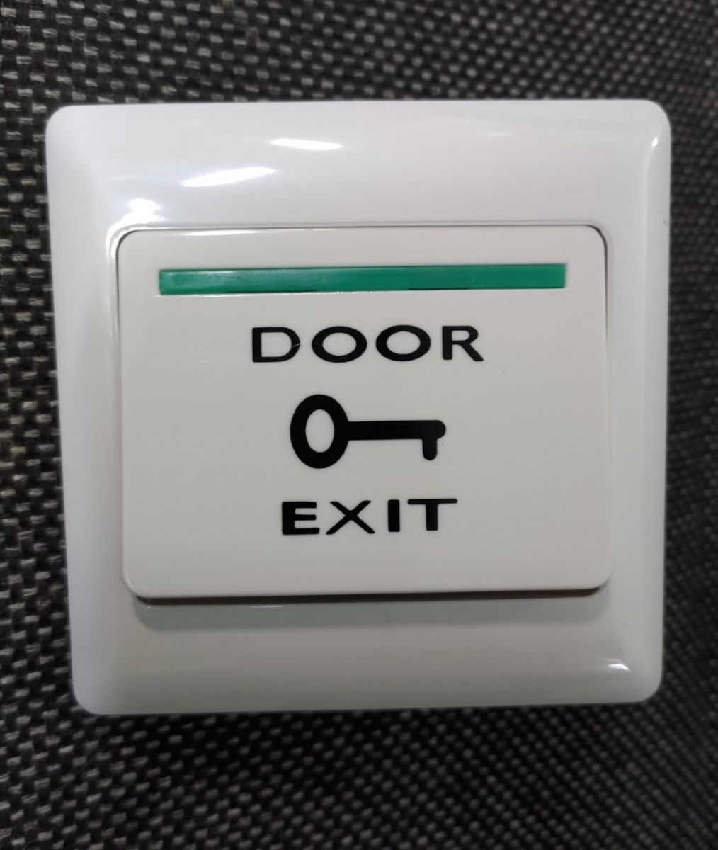 cong-tac-thoat-hiem-door-exit